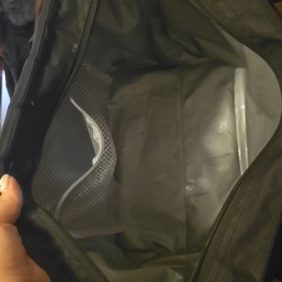 Igloo lunch tote - new condition - Picture 3 of 4